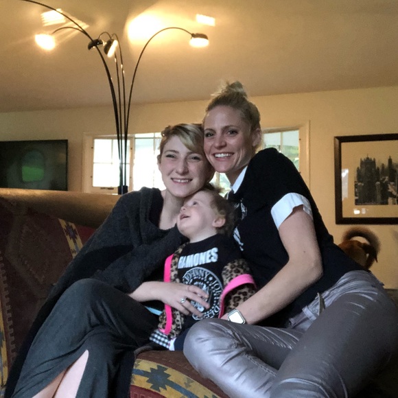 Meet your Posher, Carianne - Picture 5 of 7